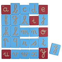 Графомоторен комплект дървени ръкописни букви 26 бр